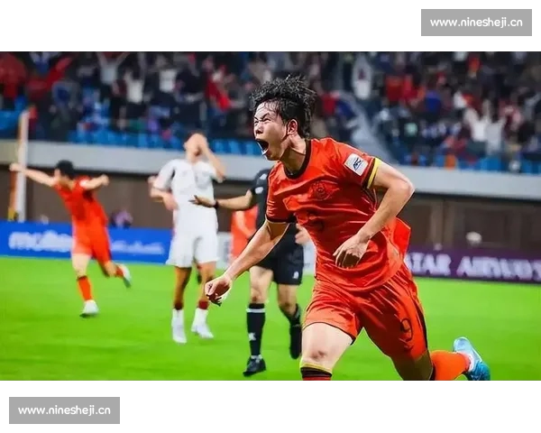 新赛季足球转会潮涌动豪门博弈联赛格局或将重塑球迷期待值飙升