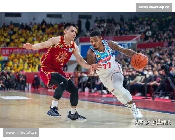 CBA赛季数据深度解析 球员表现与球队战术趋势全面解读
